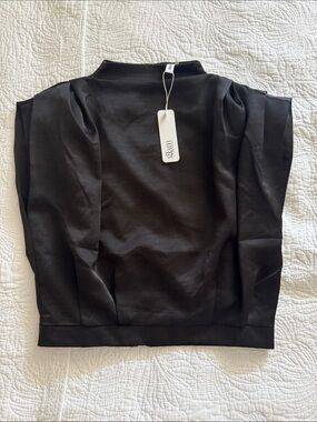 glam Black Structured Puff Sleeve Top